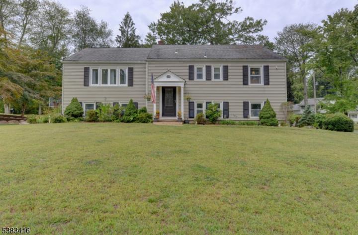 Photo of 19 Kenneth Road, Hanover NJ
