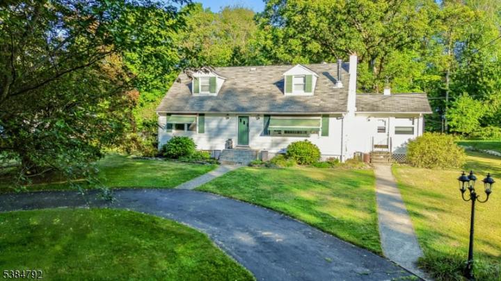 Photo of 5 Michael Road, Jefferson NJ