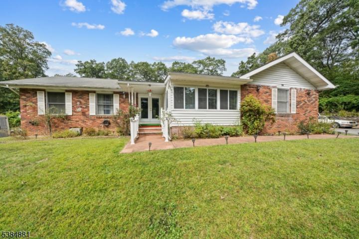 Photo of 1 Rockridge Terrace, Dover Town NJ