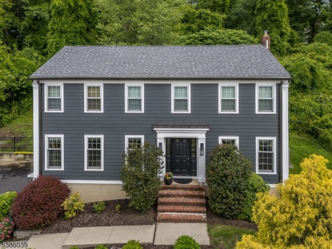 Photo of 730 River Road, Chatham NJ