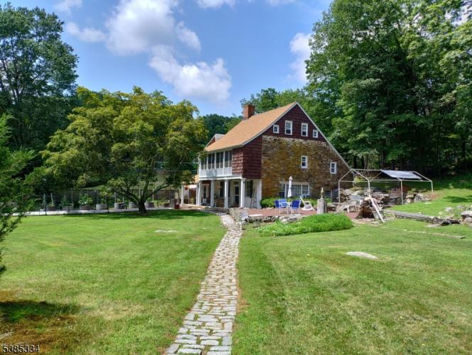 Photo of 2 Farber Hill Road, Boonton NJ