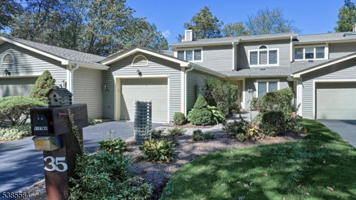 Photo of 35 Stone Row Lane, Jefferson NJ