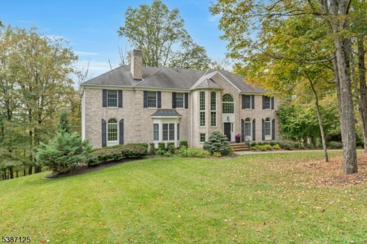 Photo of 4 Krista Court, Mendham NJ