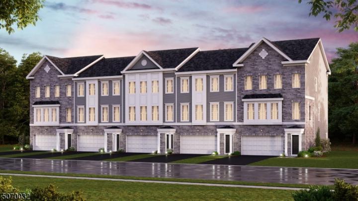 Photo of 42 Gladstone Court, Hanover NJ
