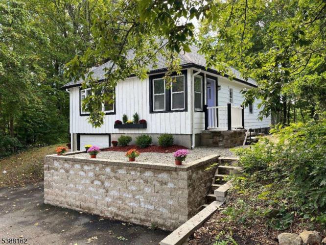 Photo of 203 Howard Boulevard, Mount Arlington NJ