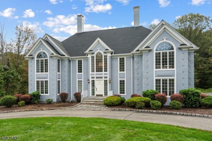 Photo of 10 Cambridge Court, Randolph NJ