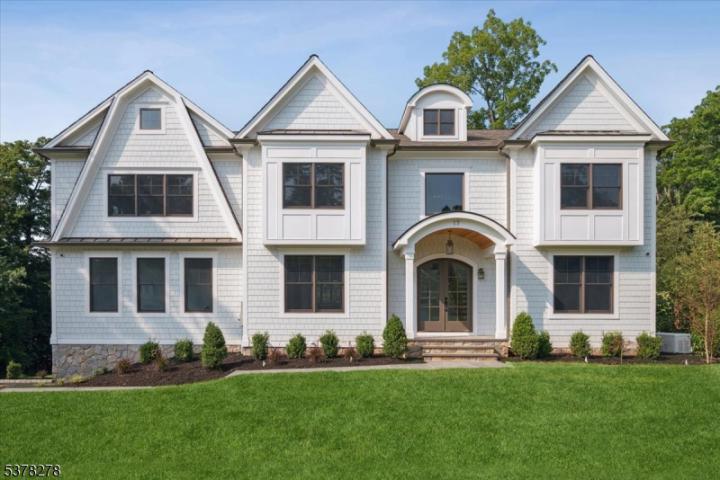 Photo of 17 Hilltop Terrace, Chatham NJ
