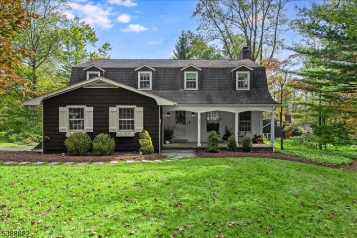 Photo of 7 Burnett Drive, Chester NJ