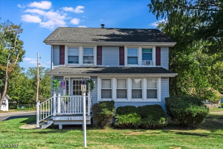 Photo of 8 John Street, Montville NJ