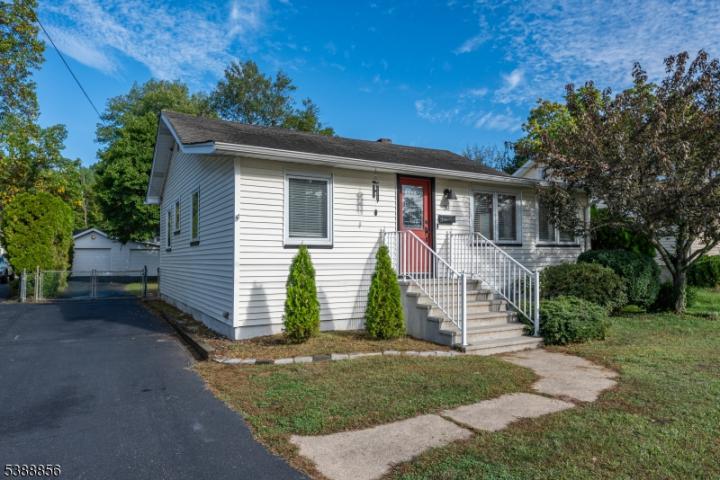 Photo of 30 S Valley Road, Lincoln Park NJ