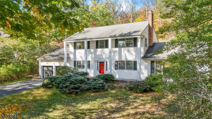 Photo of 36 Rockledge Road, Montville NJ