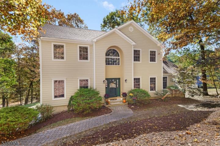 Photo of 3 Hidden Hills Road, Jefferson NJ