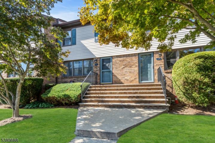 Photo of 136 Stedwick Drive, Mount Olive NJ