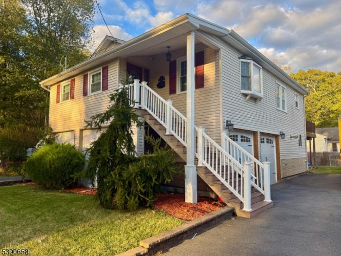 Photo of 38 Marlin Avenue, Pequannock NJ