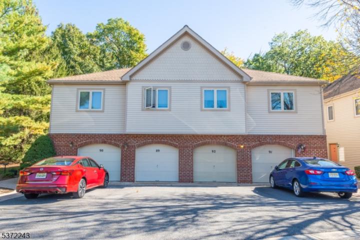 Photo of 92 Sunrise Drive, Hanover NJ