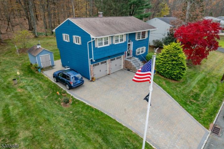 Photo of 36 Deer Path Drive, Mount Olive NJ