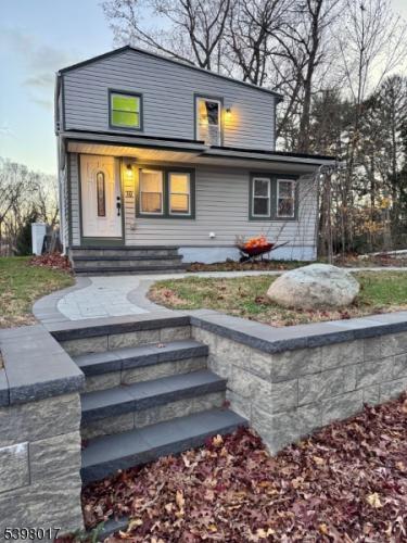 Photo of 10 Eisenhower Street, Mount Olive NJ