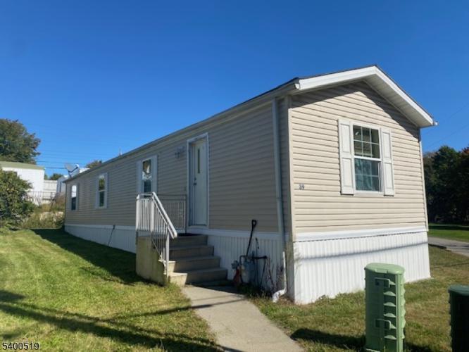 Photo of 39 Daniel Lane, Rockaway NJ