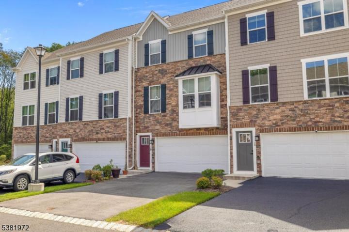 Photo of 20 Peckwell Street, Mount Olive NJ