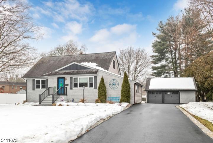 Photo of 19 Colfax Drive