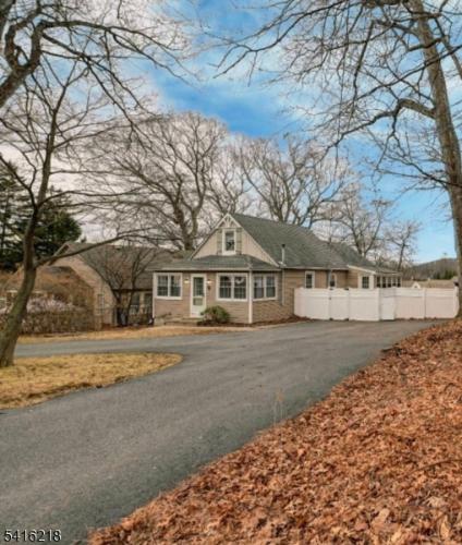Photo of 6 Woodlawn Terrace