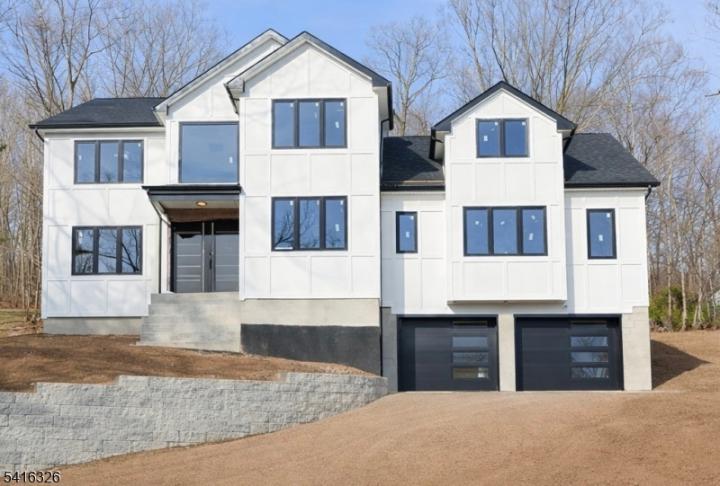 Photo of 85 Pine Brook Road