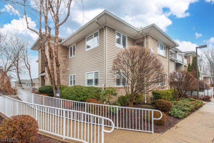 Photo of 36 Wilshire Terrace 36, Kinnelon NJ