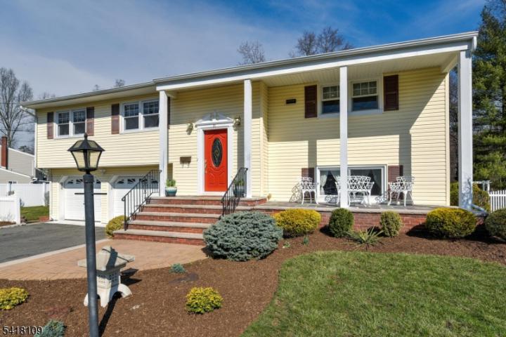 Photo of 21 W William Street