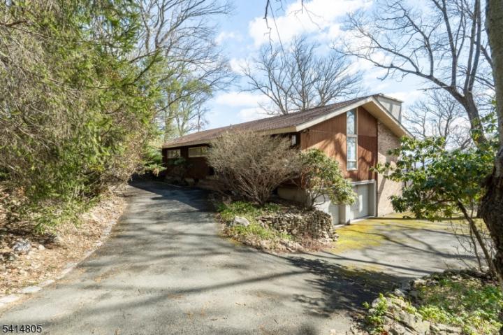 Photo of 34 Long Ridge Road, Parsippany Troy Hills NJ