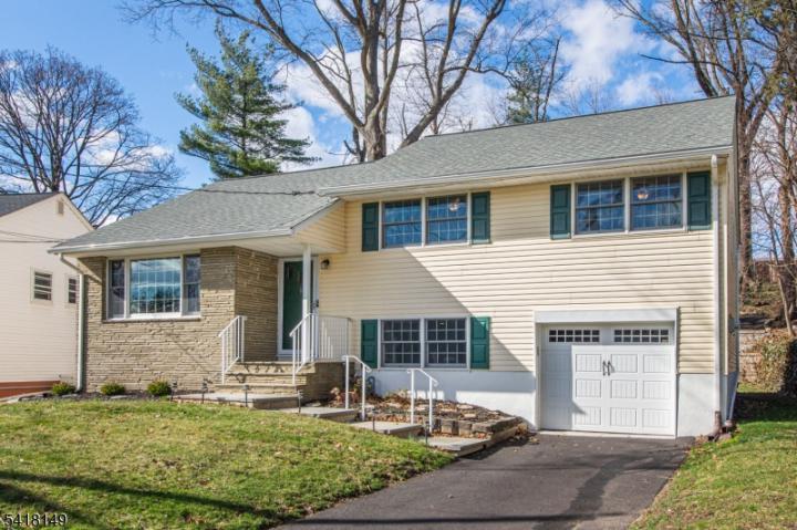 Photo of 25 Continental Avenue