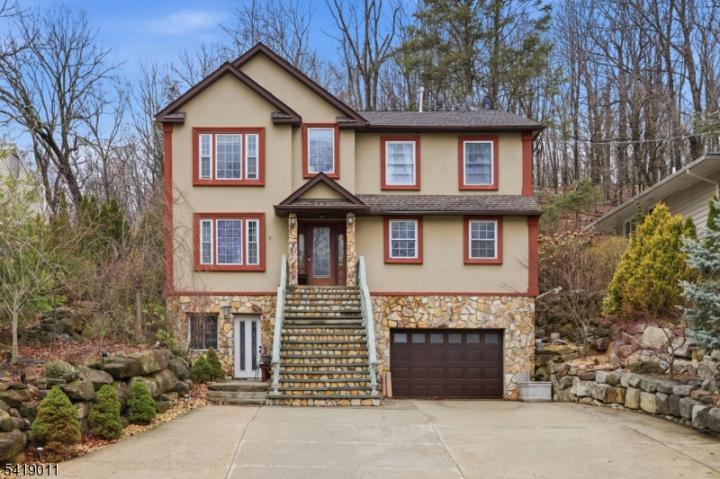 Photo of 130 Valley View Drive