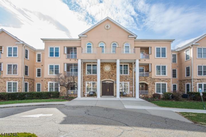 Photo of 2304 Clinton Lane 2304, Rockaway NJ