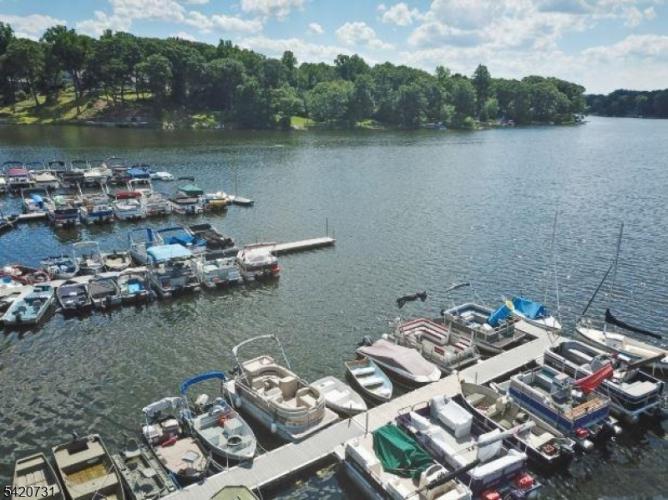 Photo of 229 White Meadow Road