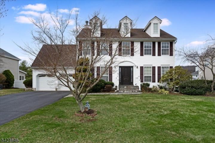 Photo of 15 Crossing Drive