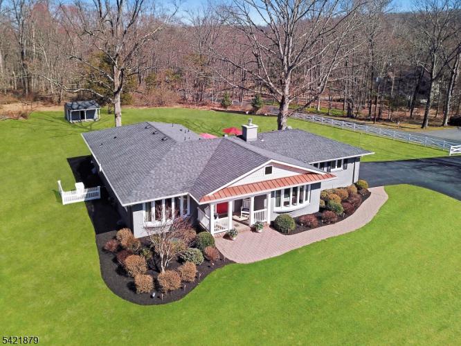 Photo of 13 Laurel Place