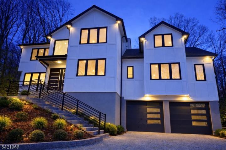 Photo of 85 Pine Brook Road