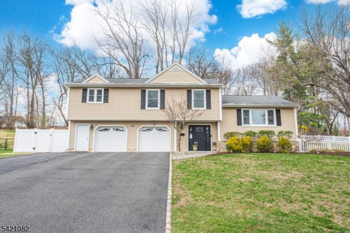 Photo of 43 Pinchbrook Drive, Florham Park NJ