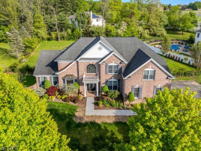 Photo of 4 Greenbriar Court