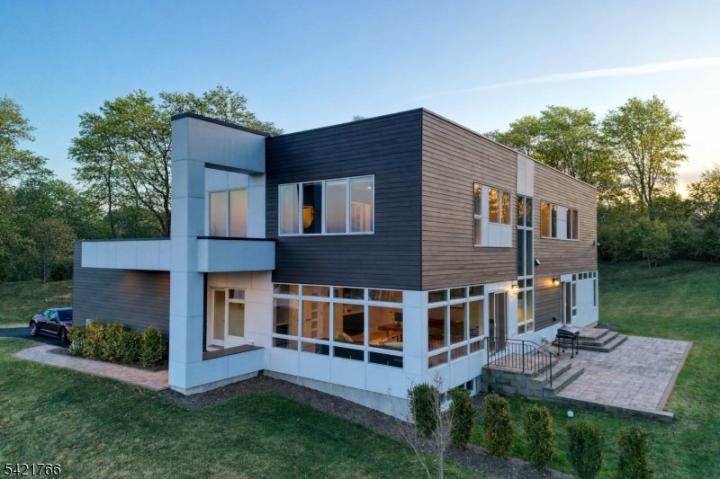 Photo of 30 Kokora Avenue, Montville NJ