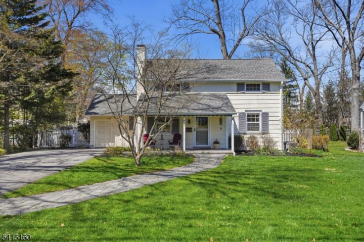 Photo of 33 Hoyt Street