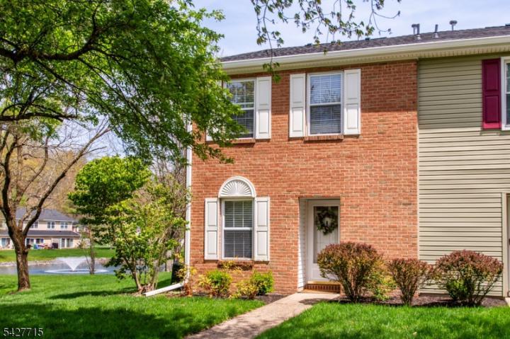 Photo of 41 Gettysburg Way, Lincoln Park NJ