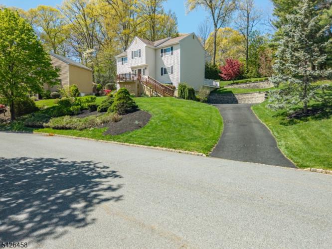 Photo of 140 Shady Lane