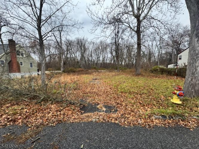 Photo of 32 Lake Shore Drive, Parsippany Troy Hills NJ