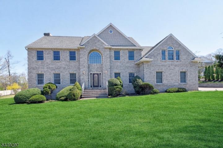 Photo of 24 Pine Brook Road