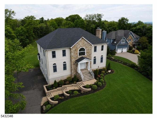 Photo of 40 Horseneck Road