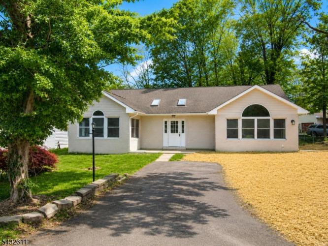 Photo of 7 Lorettacong Drive