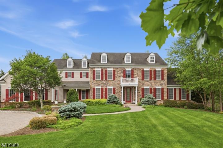 Photo of 8 Ridgeline Drive