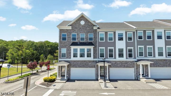 Photo of 2 Doherty Way