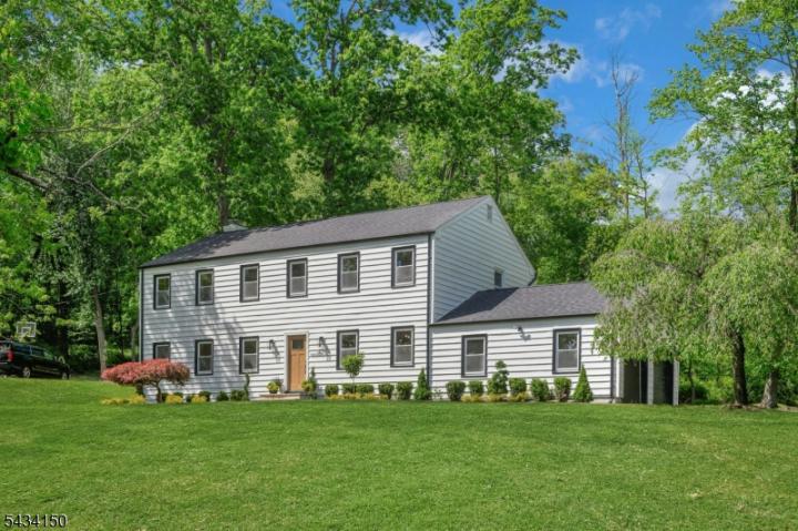 Photo of 47 Fieldstone Drive