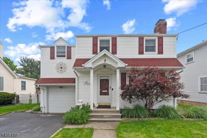 Photo of 7 Halsey Avenue